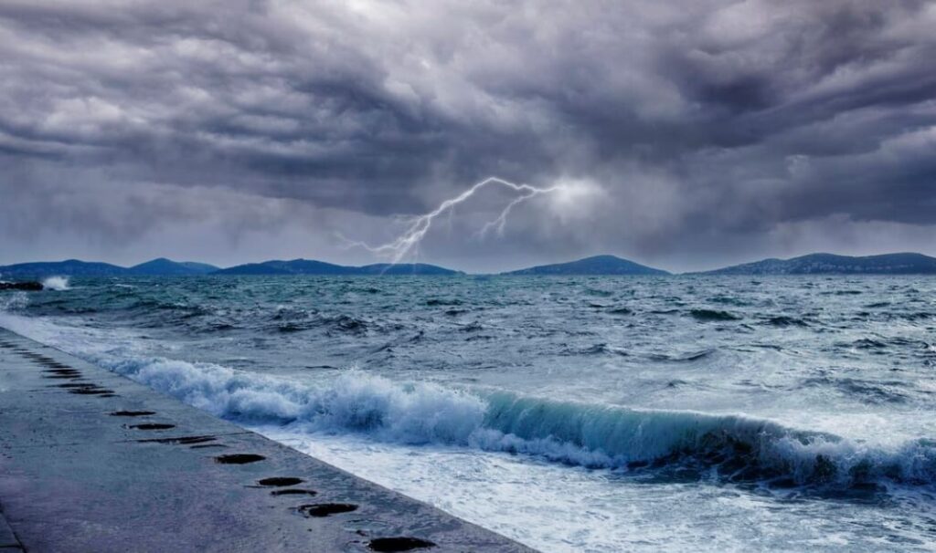 Aλλάζει ο καιρός απότομα σε όλη την Ελλάδα τη Δευτέρα 26 Μαΐου